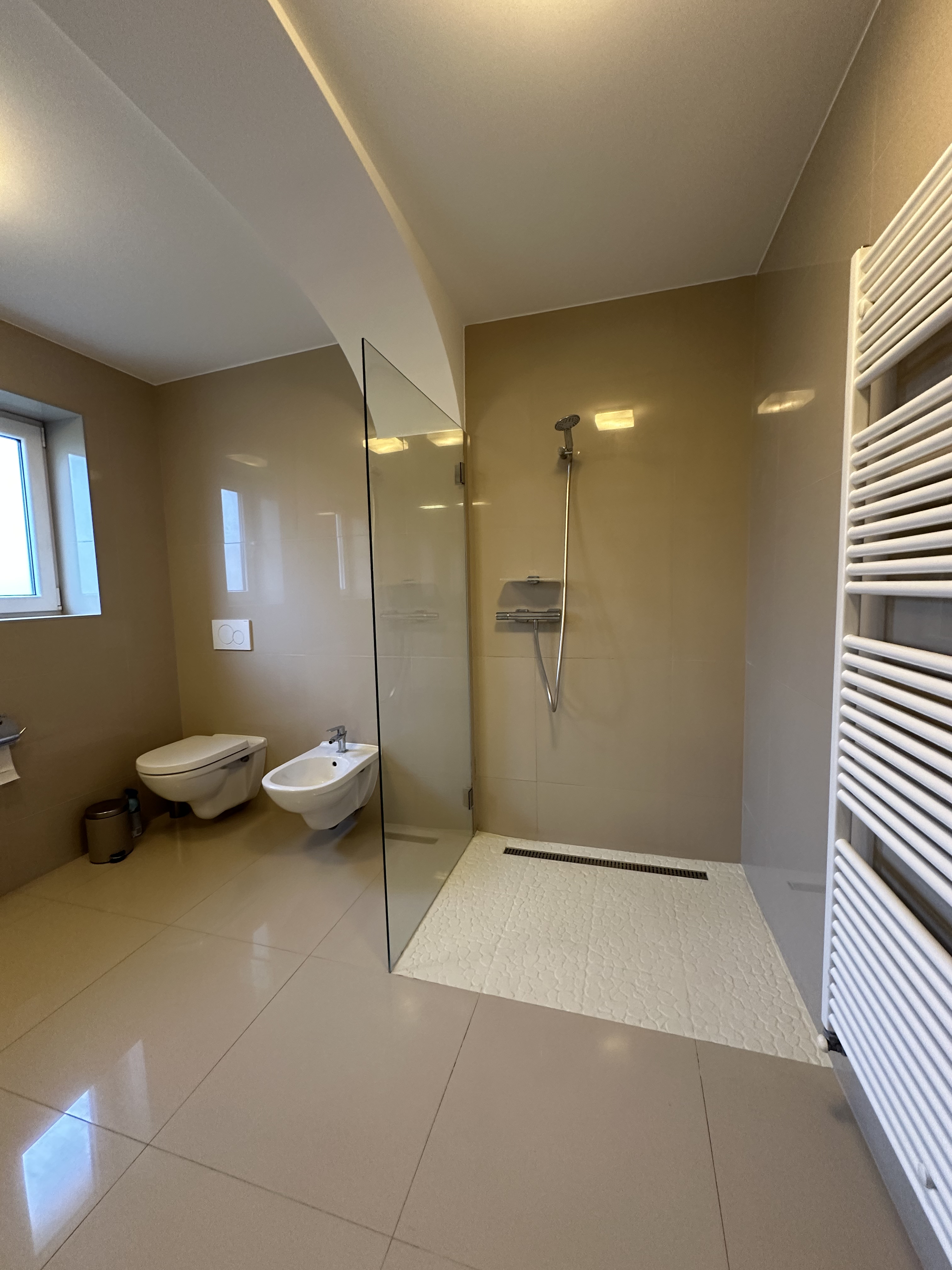 Kutyabarát és családbarát környezet